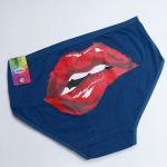 شورت زنانه ملک بانو نخی کش باریک سایز 2XL طرح لب