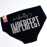 شورت زنانه ملک بانو نخی کش باریک سایز 4XL طرح IMPERFECT