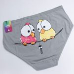 شورت زنانه ملک بانو نخی کش باریک سایز 3XL طرح جوجه