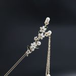 کانزاشی طرح گل و مروارید طلایی آویزدار وارداتی کد 75341