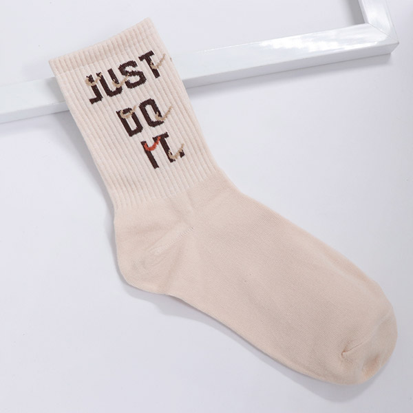 جوراب ساقدار کش انگلیسی بروسکا کرمی طرح JUSTDOIT